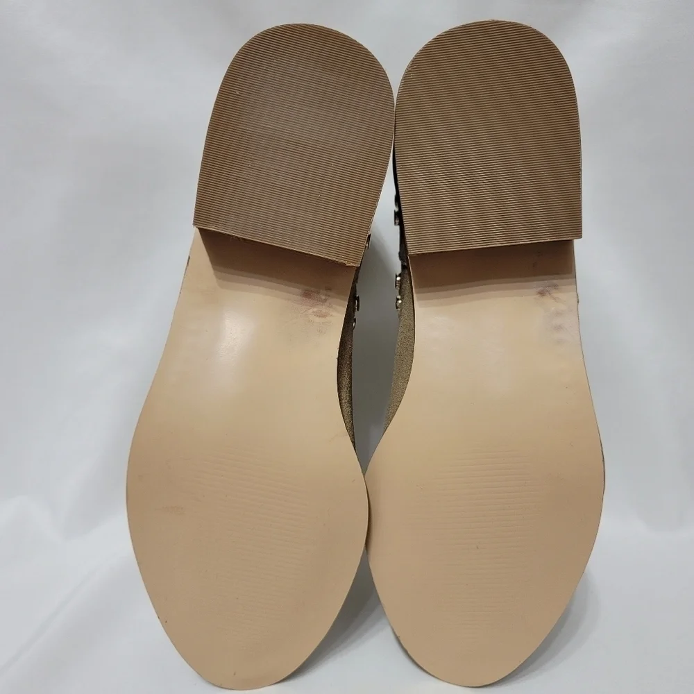 NWOB Carlos Santana Blake Suede Bootie - Tan